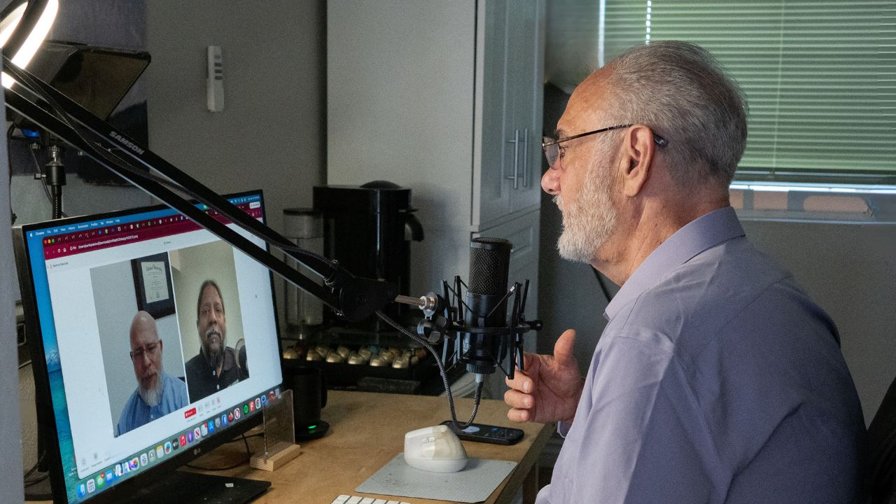 Curtis Preston recording The Backup Wrap-up